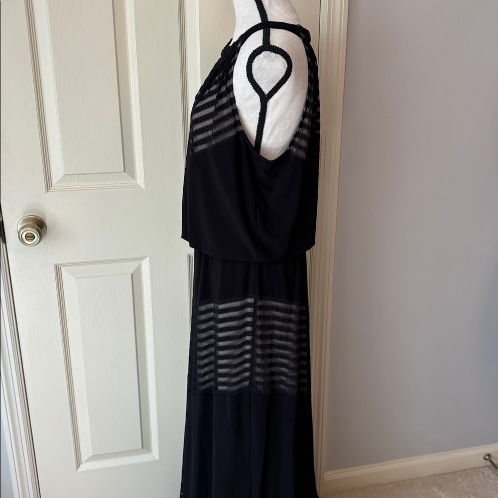 London Times Maxi High Neck Halter Sleeveless Black Chevrons Dress size 12 - Picture 7 of 10